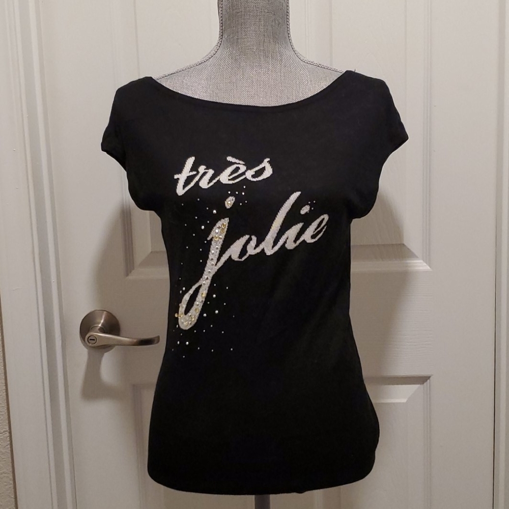 White House Black Market Black "très jolie" Graphic Tee with Metallic Script